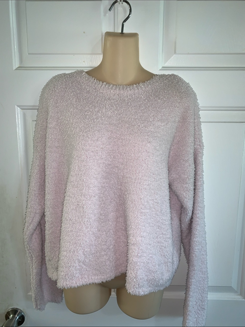 Sweater - Picture 5 of 15
